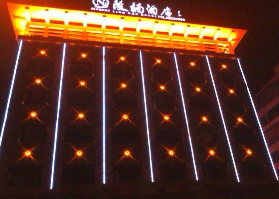 亮彩  酒店樓體亮化