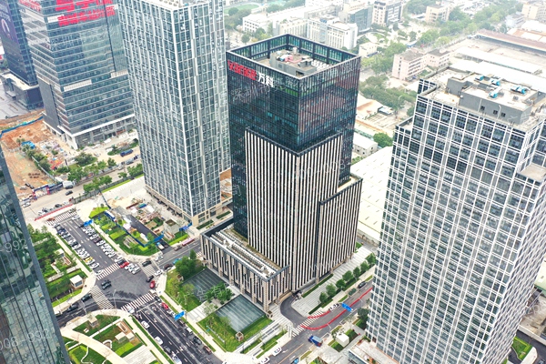 萬(wàn)科大廈發(fā)光字廣告牌